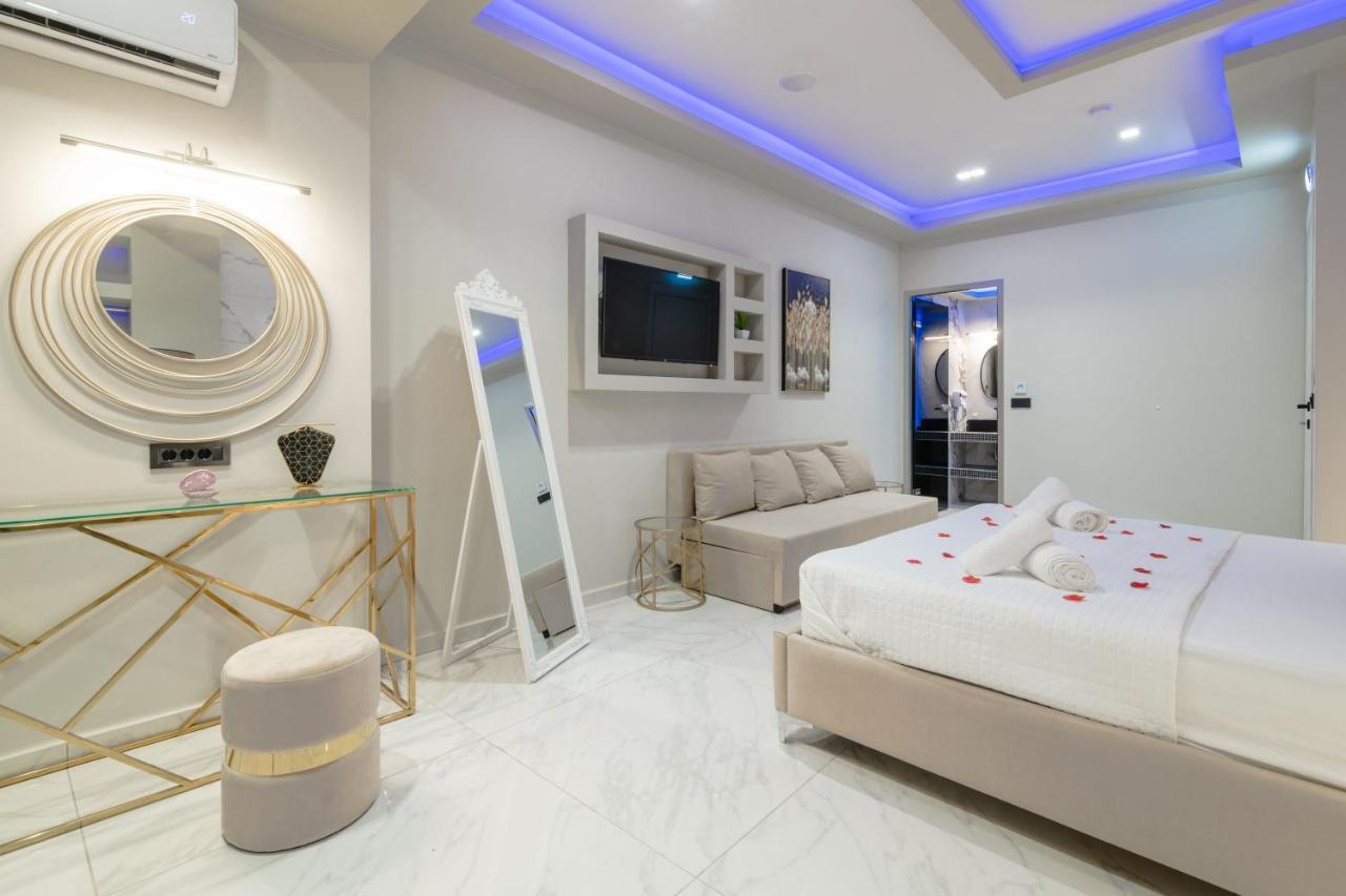 Rua Mat Villa *